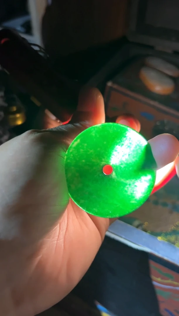 和田玉未镶嵌挂件满绿平安扣一个