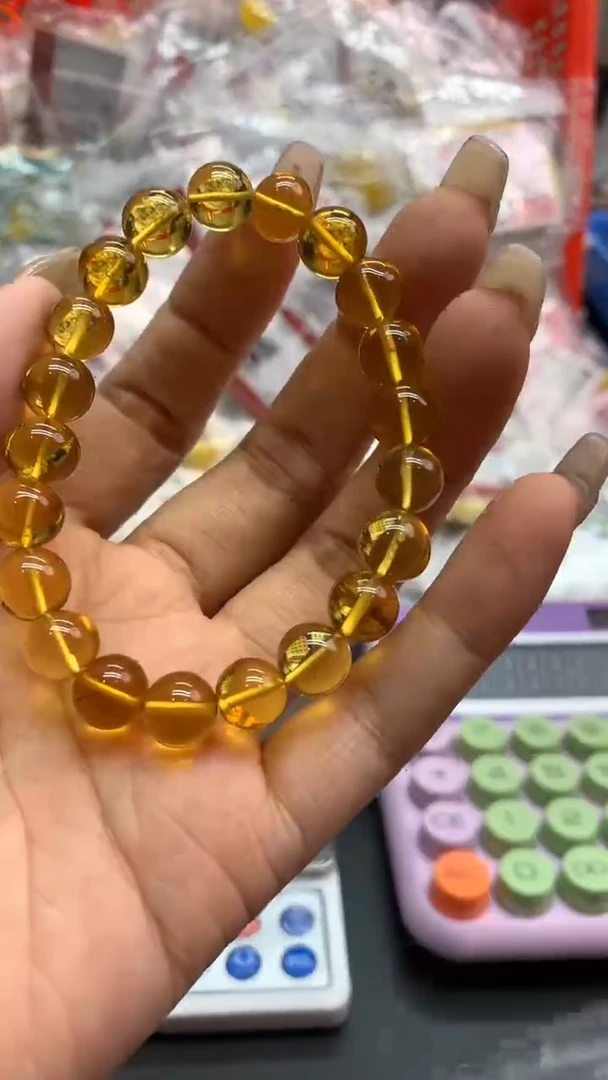 未镶嵌琥珀珠宝奇石312