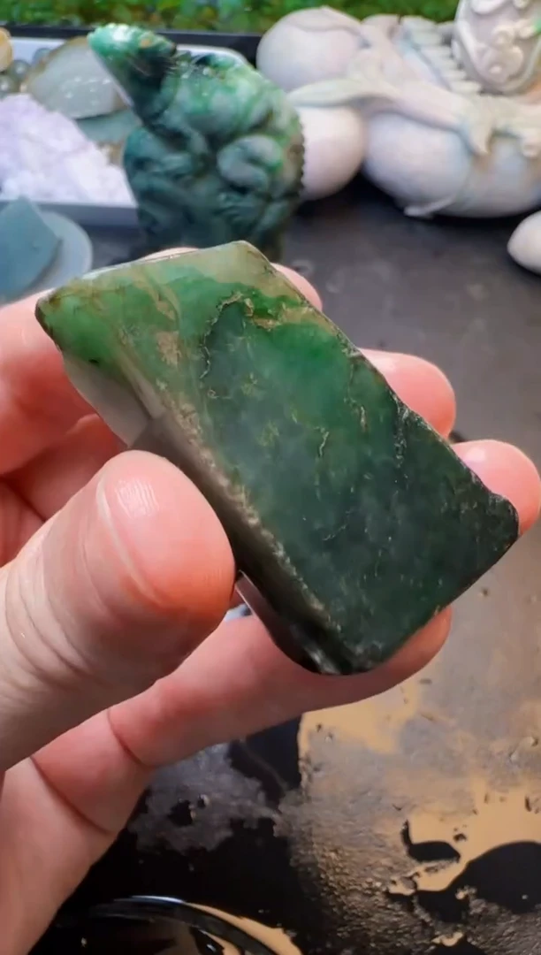 翡翠未镶嵌颈饰天然缅甸A货翡翠641