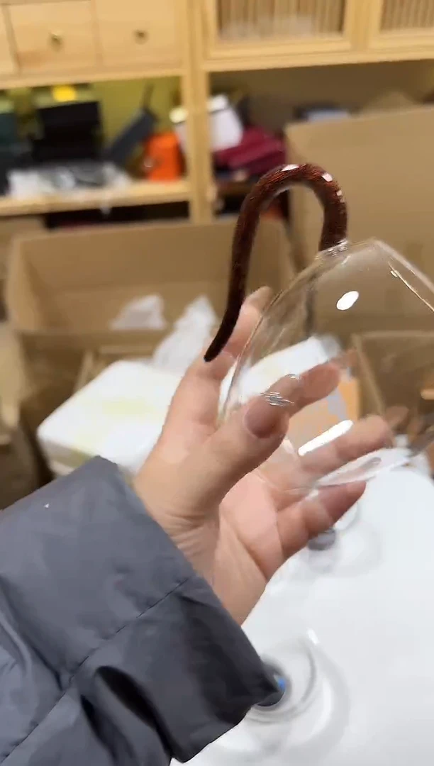 121玫瑰金怡然公道杯