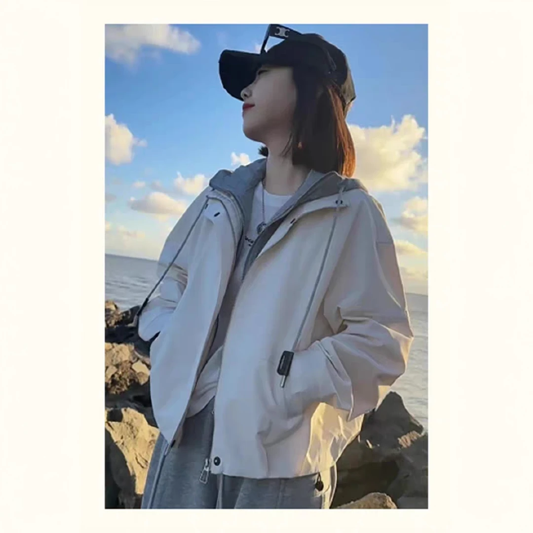 假两件加棉加厚百搭连帽短外套时尚长袖休闲短款女冬季保暖棉衣女