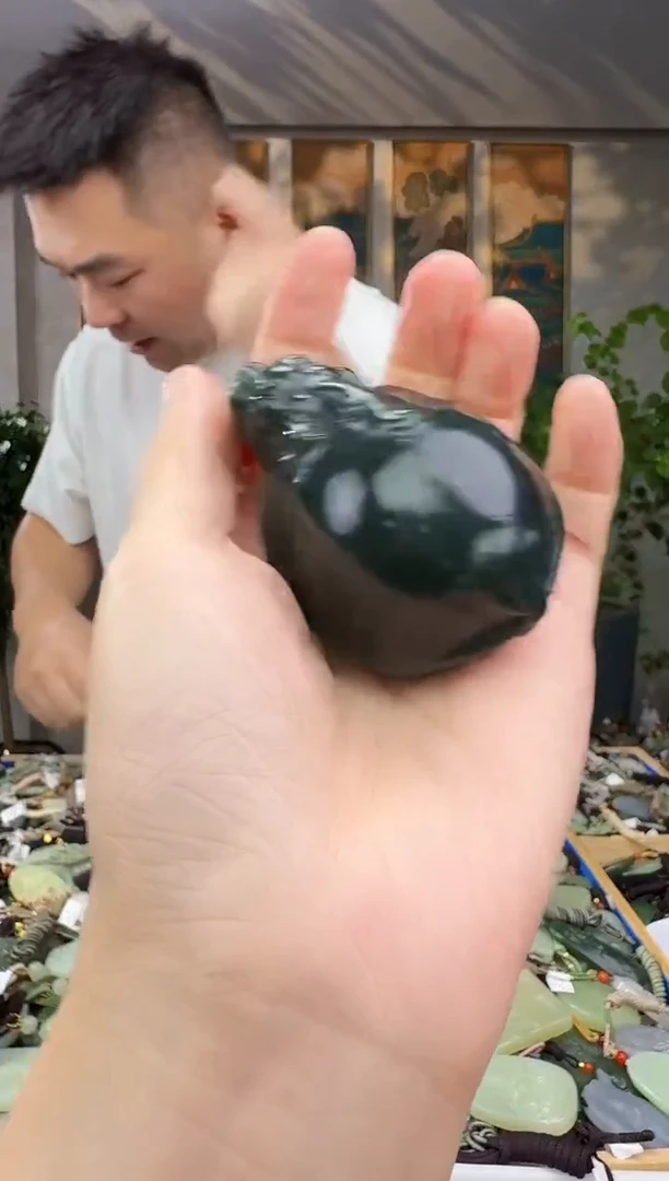 未镶嵌和田玉挂件拍一发一