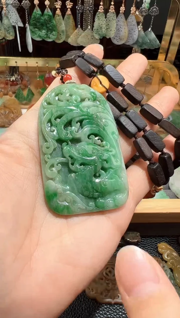 【闪购商品】定制翡翠未镶嵌翡翠