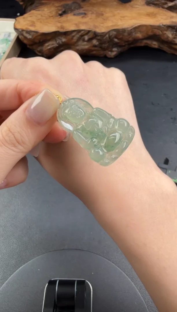 吊坠(不含链)18K金镶嵌翡翠翡翠饰品-292