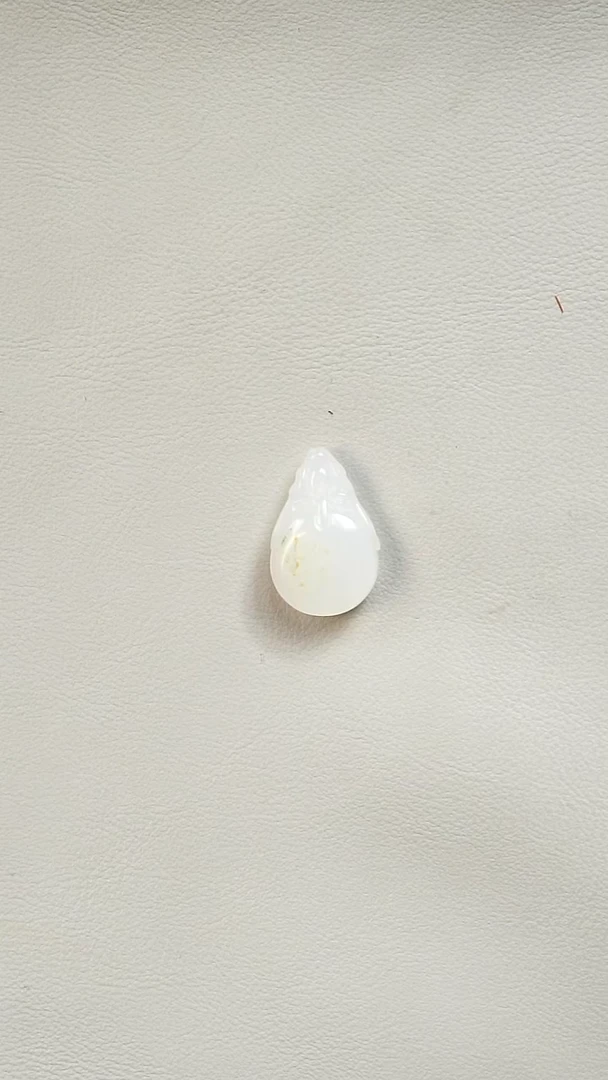 未镶嵌和田玉挂件福在眼前