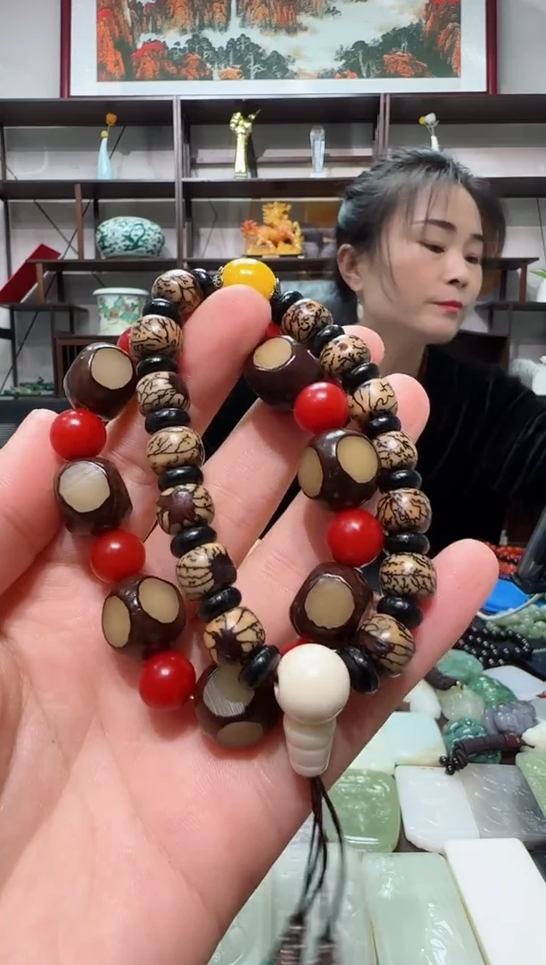 未镶嵌颈饰玛瑙/玉髓