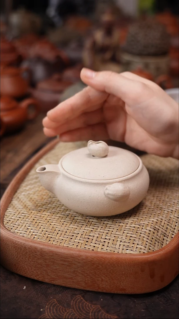 茶壶紫砂不***区紫砂开心果宝瓶