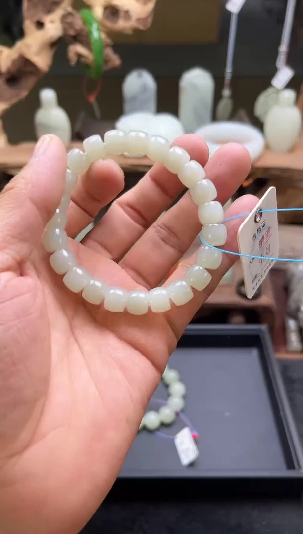 【闪购商品】和田玉手串未镶嵌卡10且末青白极限弧9002773