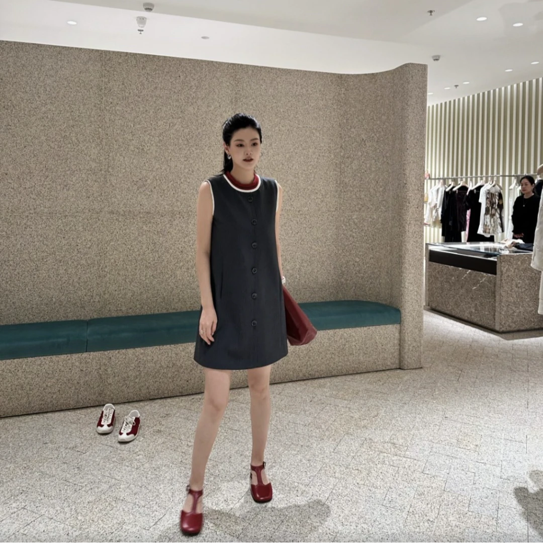 DANSO玉美华【西装裙】圆领无袖套头宽松腰单排扣连衣裙 560293C