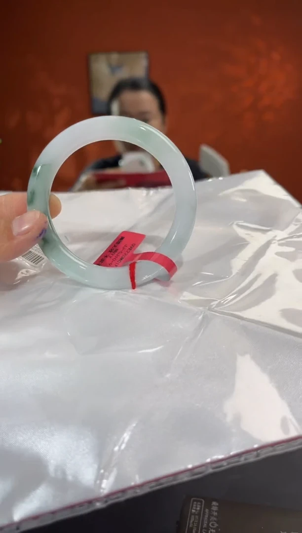 未镶嵌手镯翡翠翡翠手镯