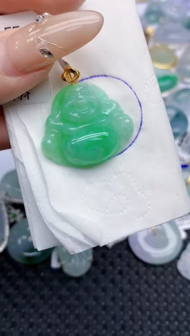 颈饰18K金镶嵌翡翠8   天然翡翠A货  百元以上9米证书费自理