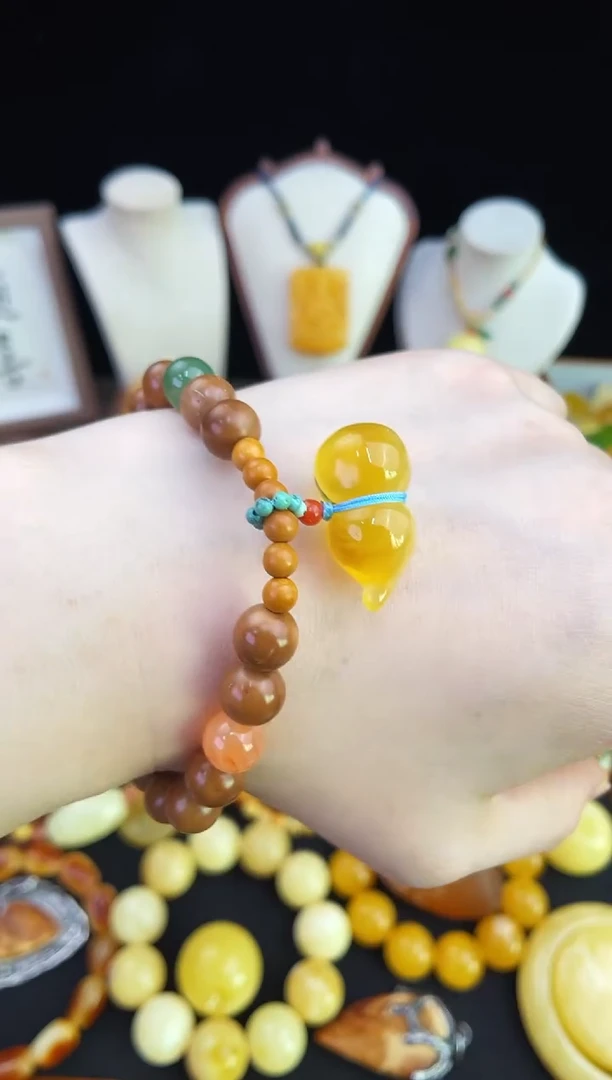 琥珀未镶嵌珠宝奇石柒月