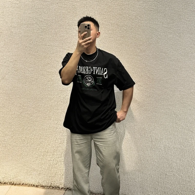 新款小巴风格裂纹绿色字印花男女同款短袖
