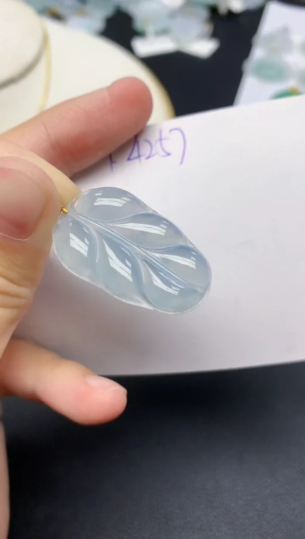 颈饰18K金镶嵌翡翠天然缅甸A货翡翠百元以上9元证书费自理