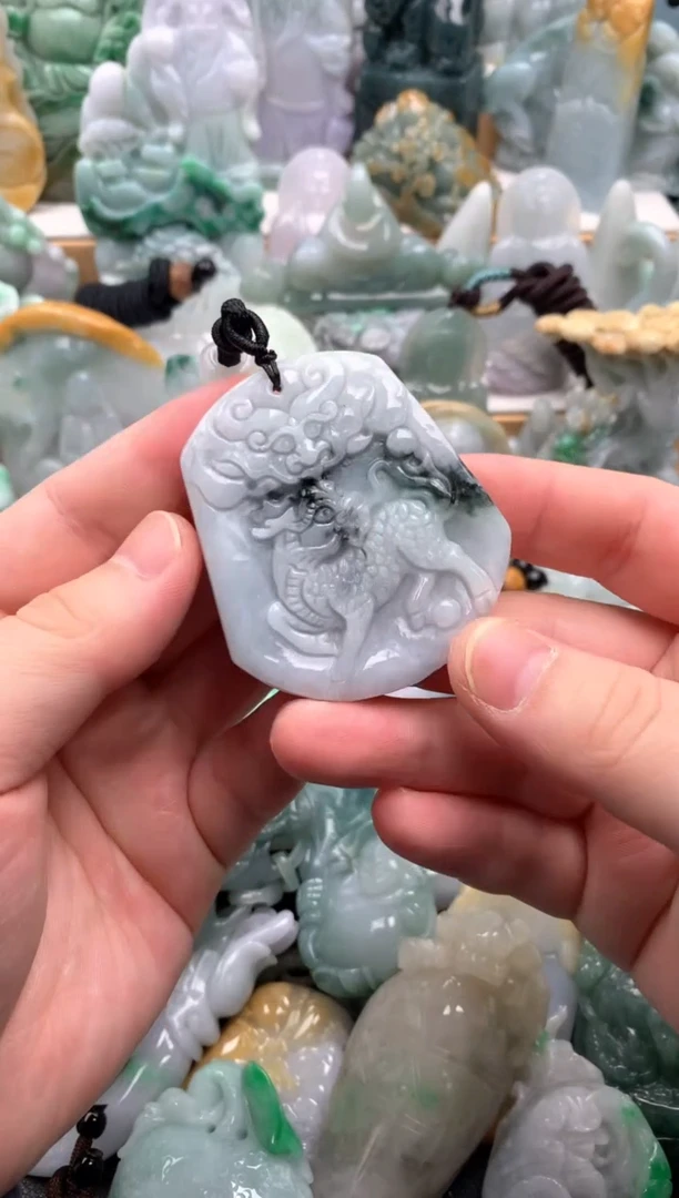 吊坠(不含链)未镶嵌翡翠1