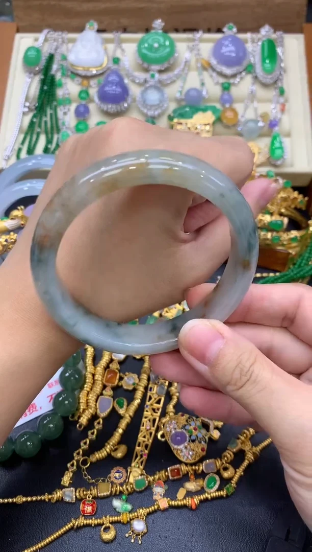 翡翠手镯未镶嵌154-中国好珍宝