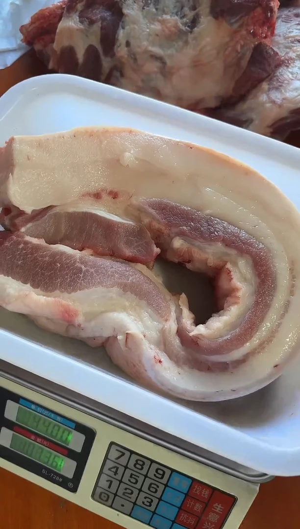 中国大陆180食用农产品张***子猪五花肉2.44张鱼小丸子