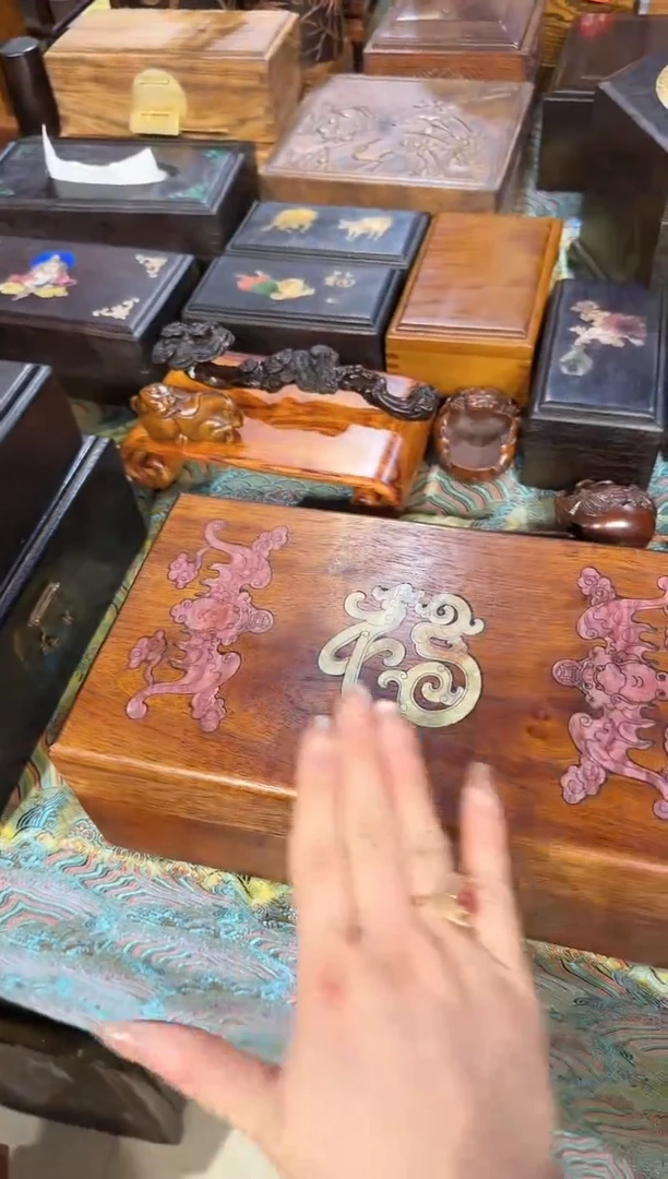 【闪购商品】木木艺28蝙蝠大翻盖盒128.88