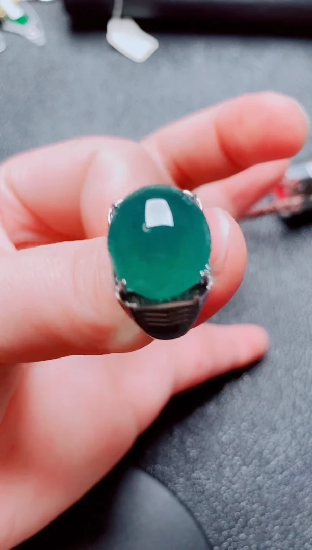 银S925镶嵌戒指翡翠111