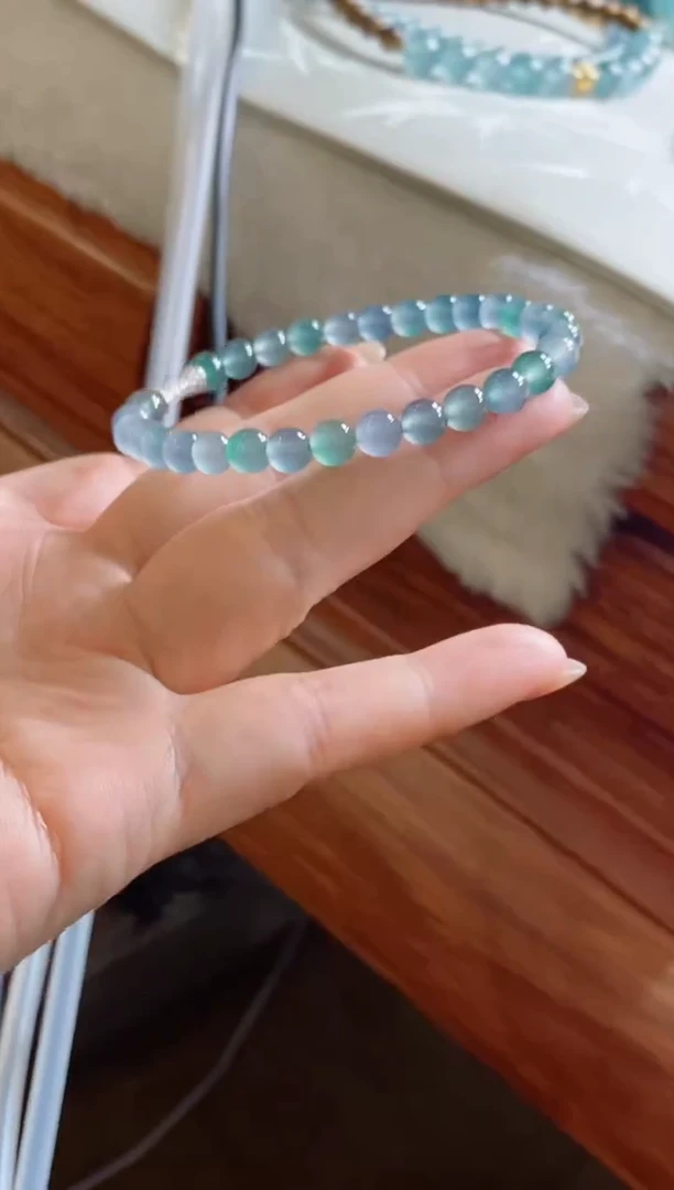 颈饰未镶嵌翡翠往****活0718899543