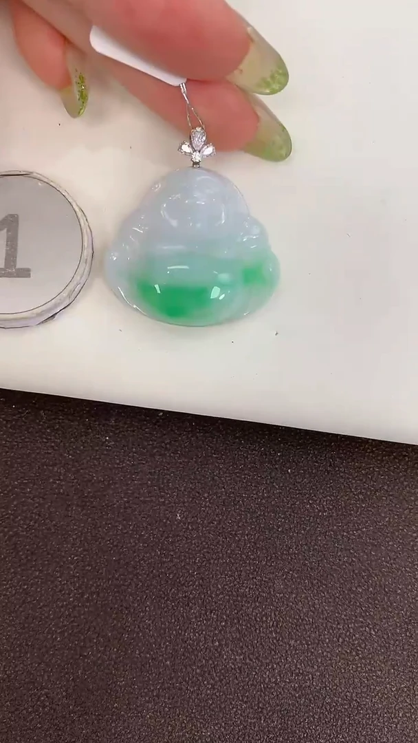 颈饰18K金镶嵌翡翠天然缅甸a货翡翠