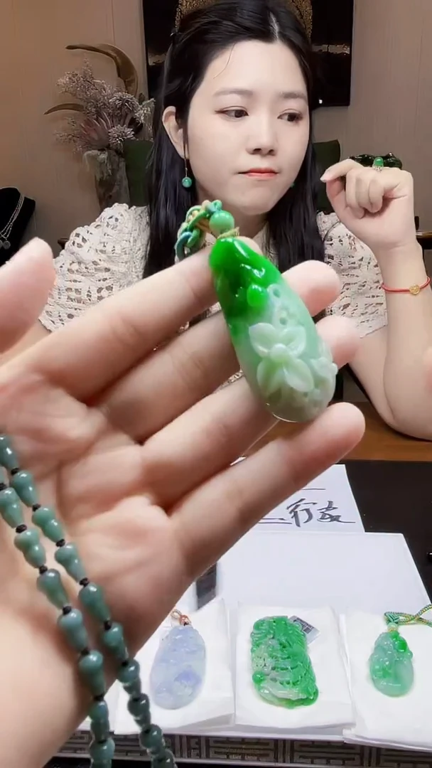未镶嵌定制翡翠吊坠202