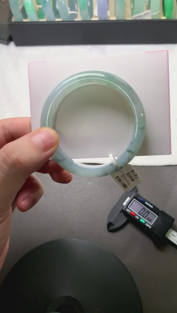 未镶嵌手镯（圆镯）翡翠51.8*12*7.0