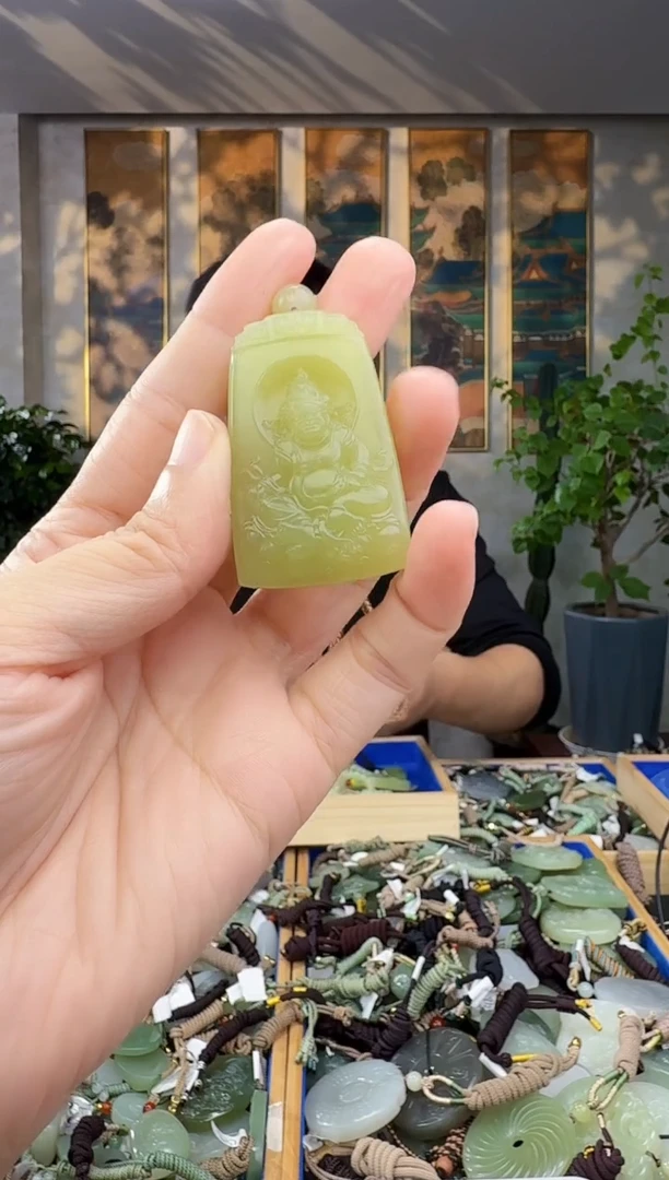 未镶嵌和田玉挂件拍一发一