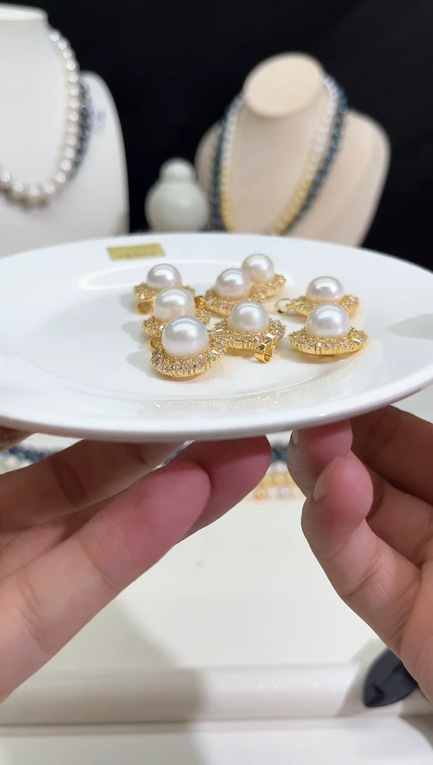 颈饰未镶嵌淡水珍珠白珠吊坠1