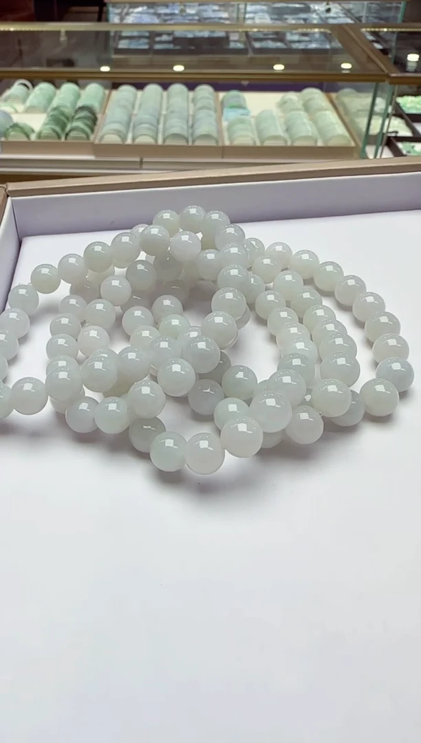 颈饰未镶嵌翡翠多样性发其一