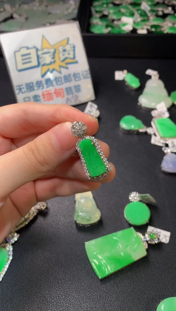 颈饰银S925镶嵌翡翠翡翠