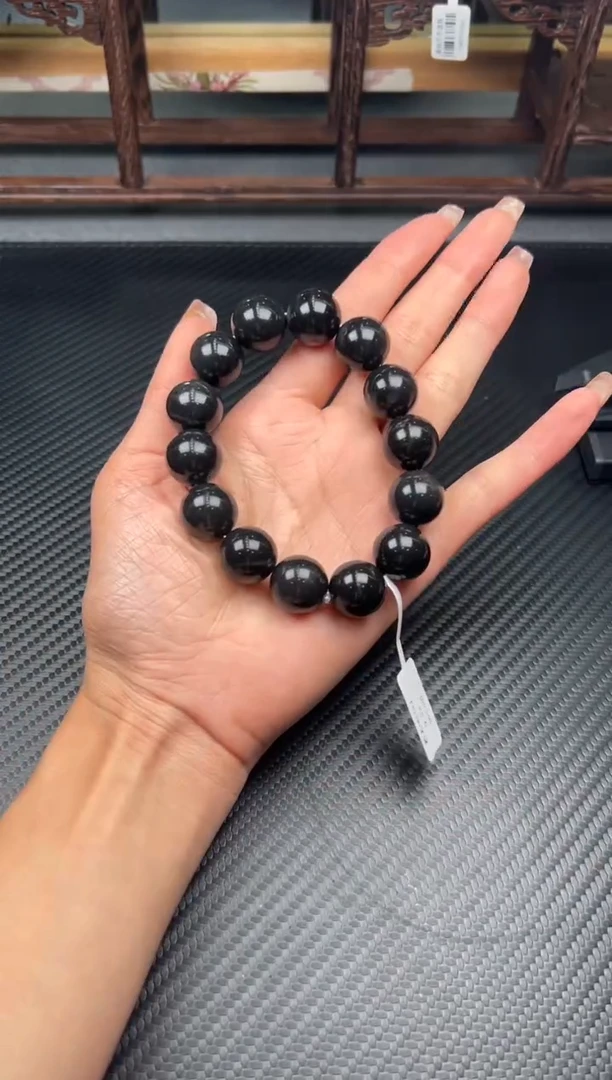 未镶嵌手串和田玉若羌微色差卡16J