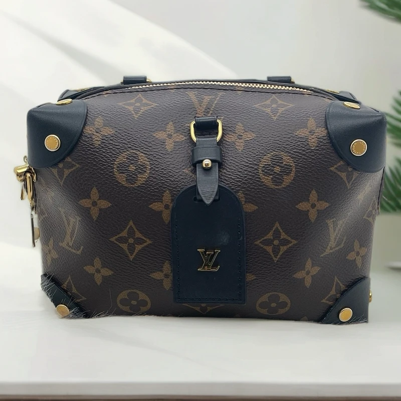 99新 LouisVuitton/路易威登 lv老花 黑手提软盒子包004924