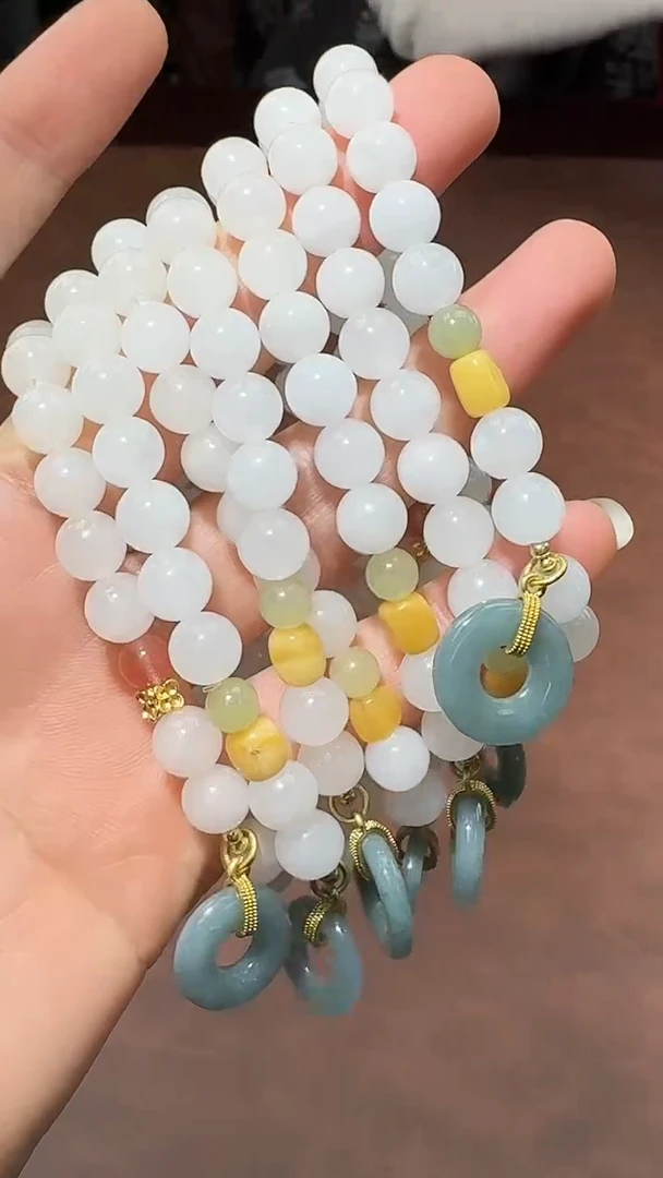 未镶嵌手链和田玉  B6486 多样性发货其一