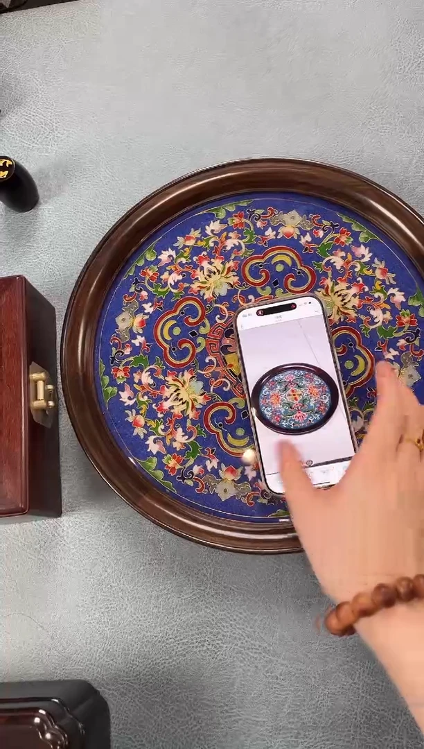 红酸枝木类成套家具景泰蓝两个