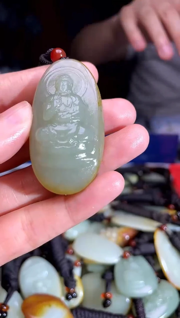 和田玉未镶嵌挂件1