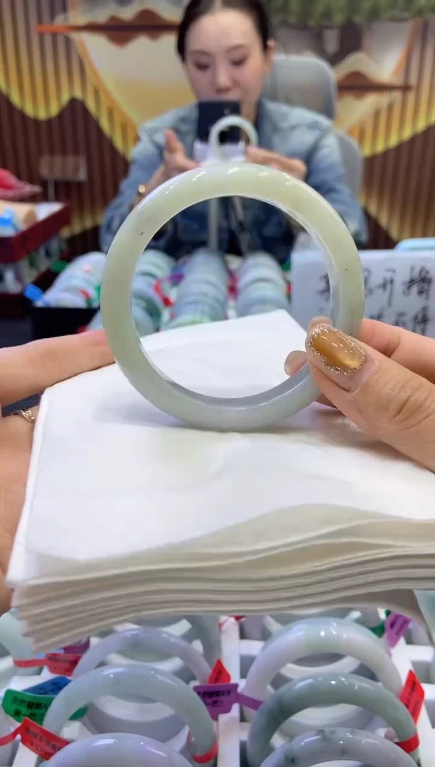 未镶嵌手镯翡翠0009559