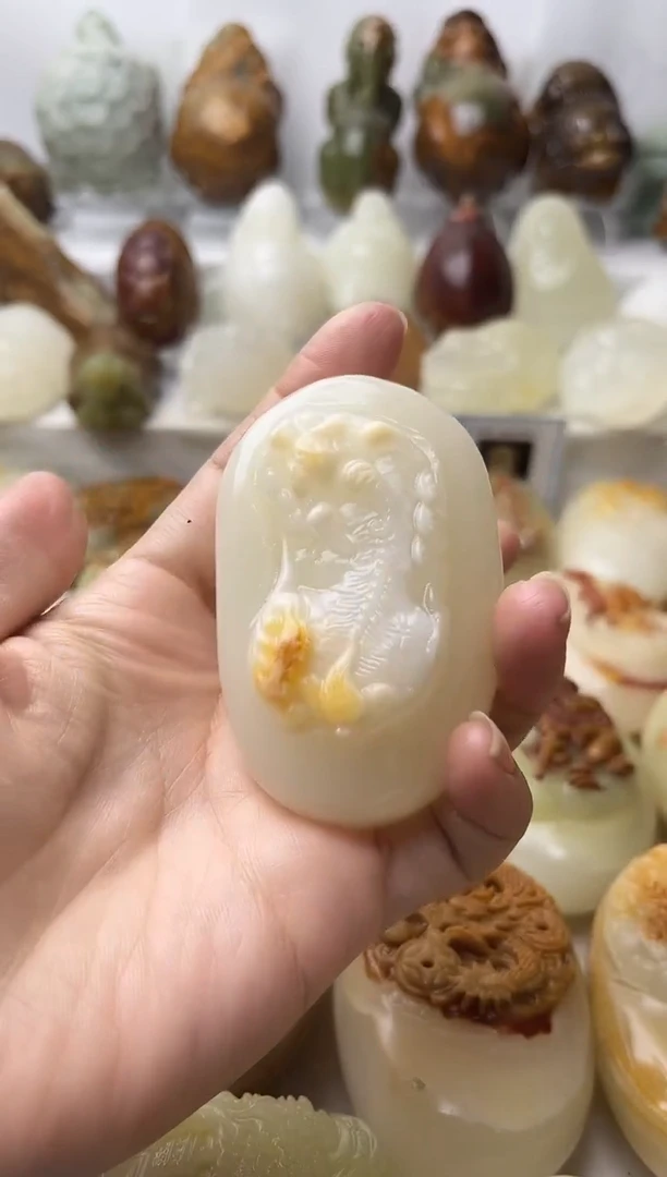 石材方解石棉纹正常不退换貔貅