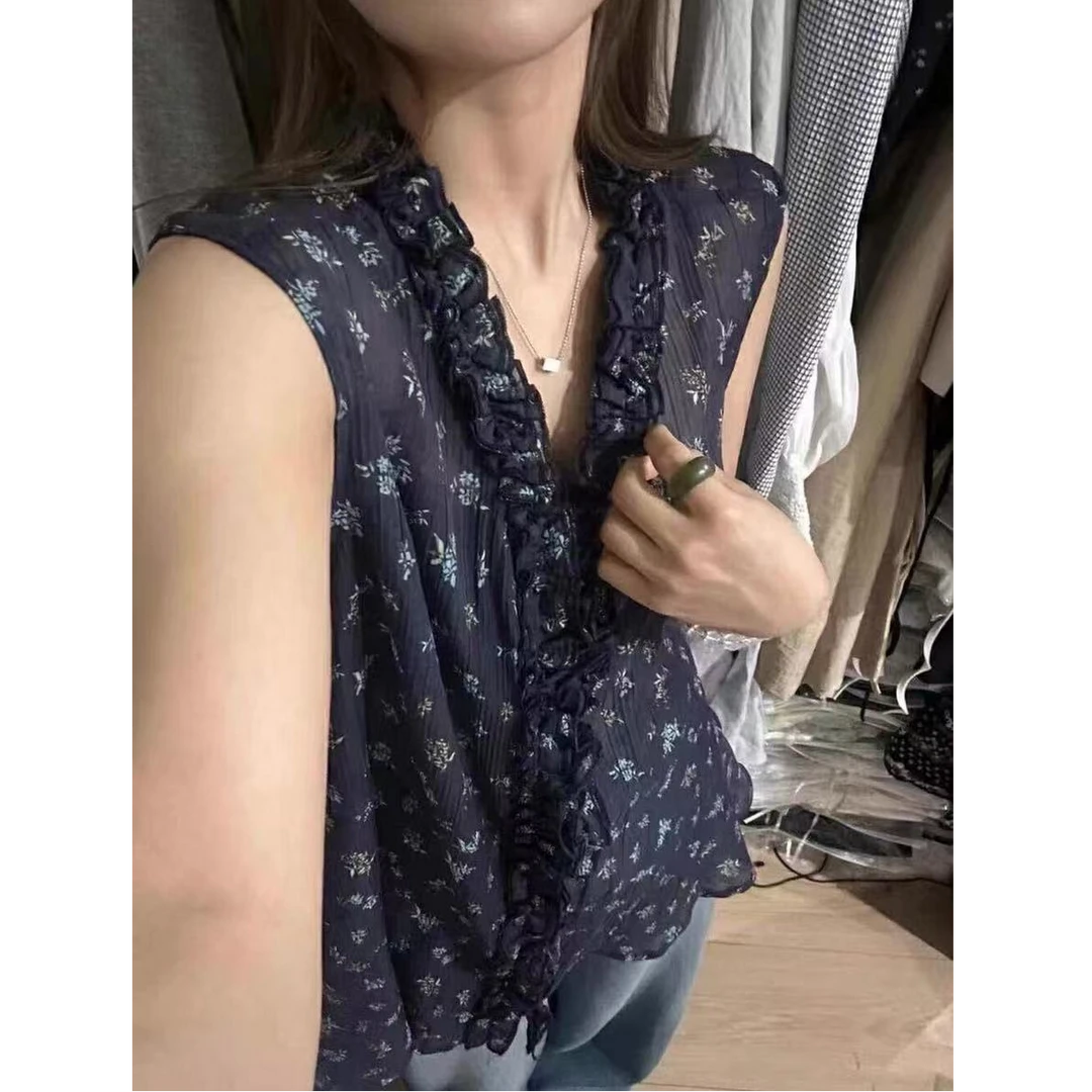 9900•CS# 紫罗兰 泡菜国度假慵懒感V领无袖衬衫·