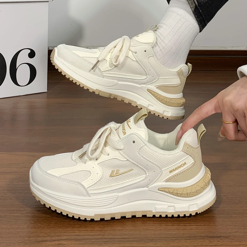 回力女鞋运动鞋女款2025新款春夏超轻透气休闲鞋女透气老爹鞋超火