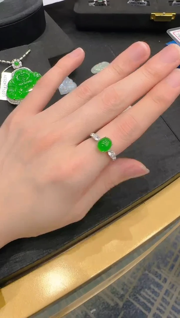 【闪购商品】翡翠戒指银S925镶嵌天然翡翠A货多样性发一件