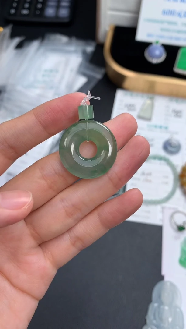 颈饰未镶嵌翡翠48小时鉴赏期 退货不扣服务费