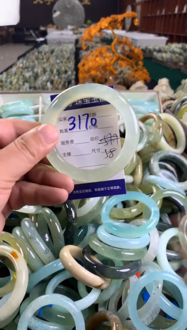 未镶嵌蛇纹石玉手镯3170