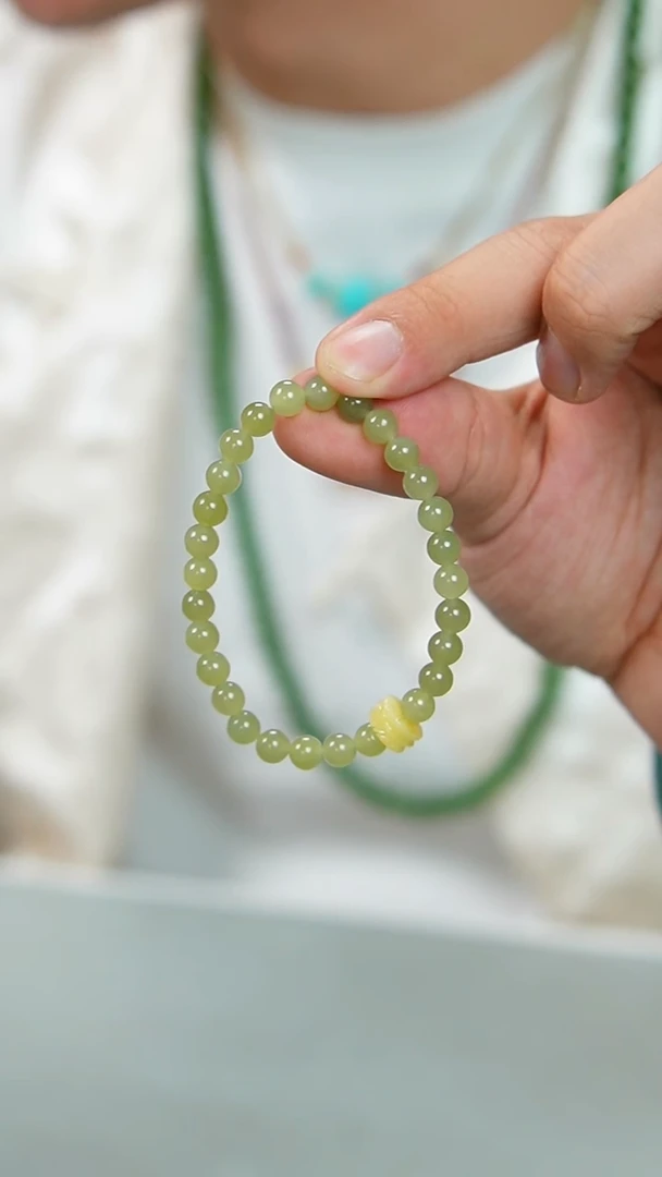 【闪购商品】和田玉手链未镶嵌高货碧玉新年福利GG/1