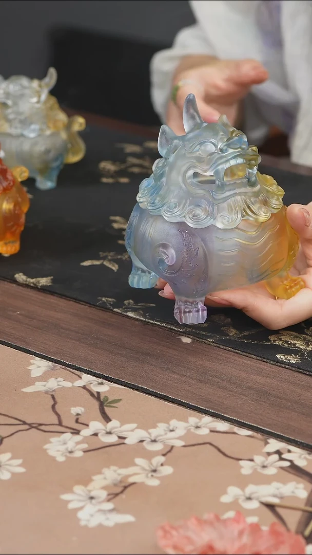 手工艺品琉璃彩色狻猊香炉中号