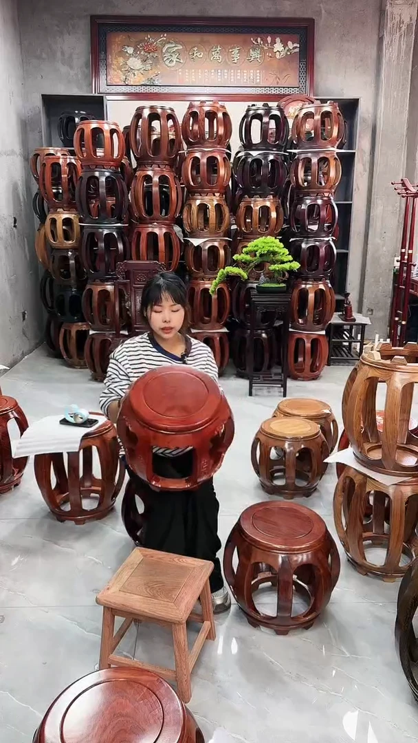 【闪购商品】花梨木类家具花梨木花梨色雕花小号鼓凳一对 烟灰缸1个