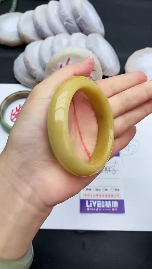未镶嵌手镯石英质玉157+55/56