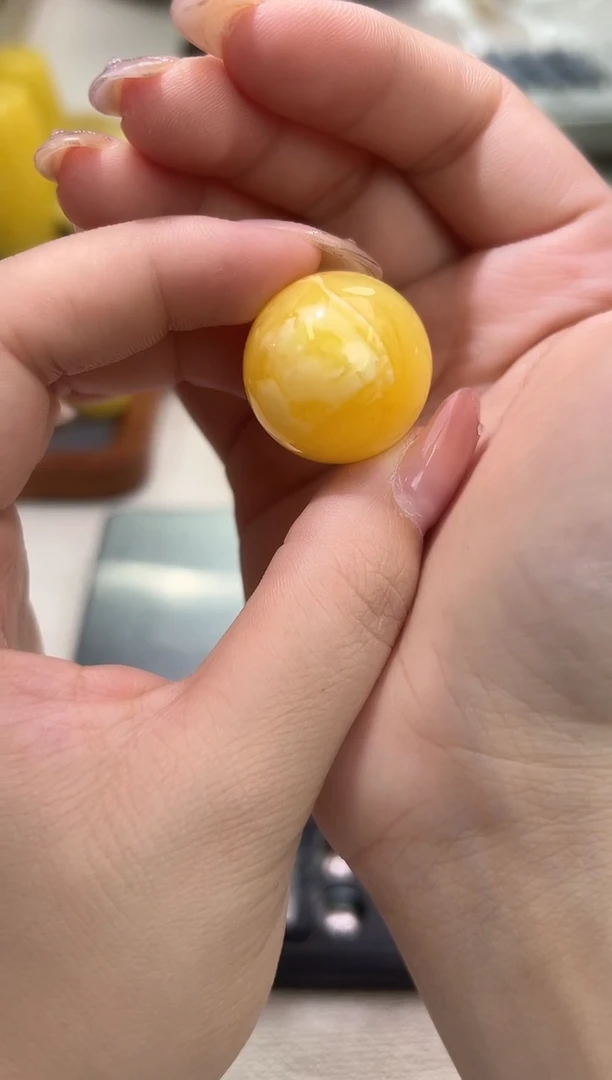 裸石琥珀未镶嵌琥珀蜜蜡吊坠