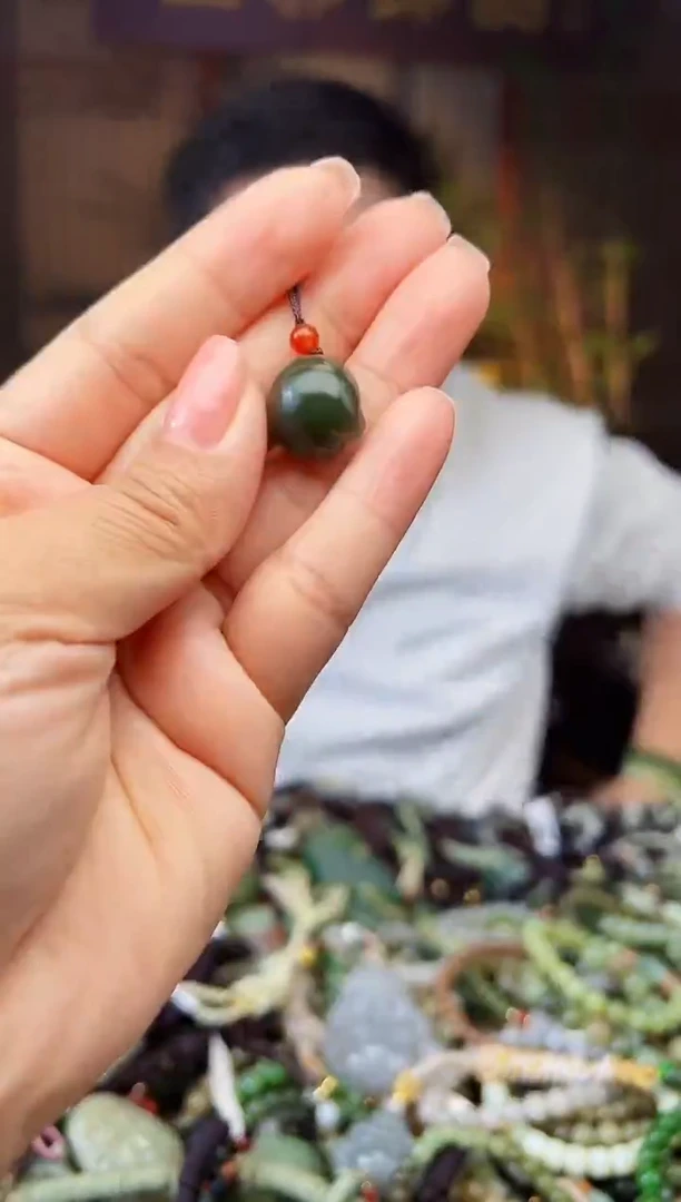 颈饰未镶嵌和田玉多样性发货拍一发一