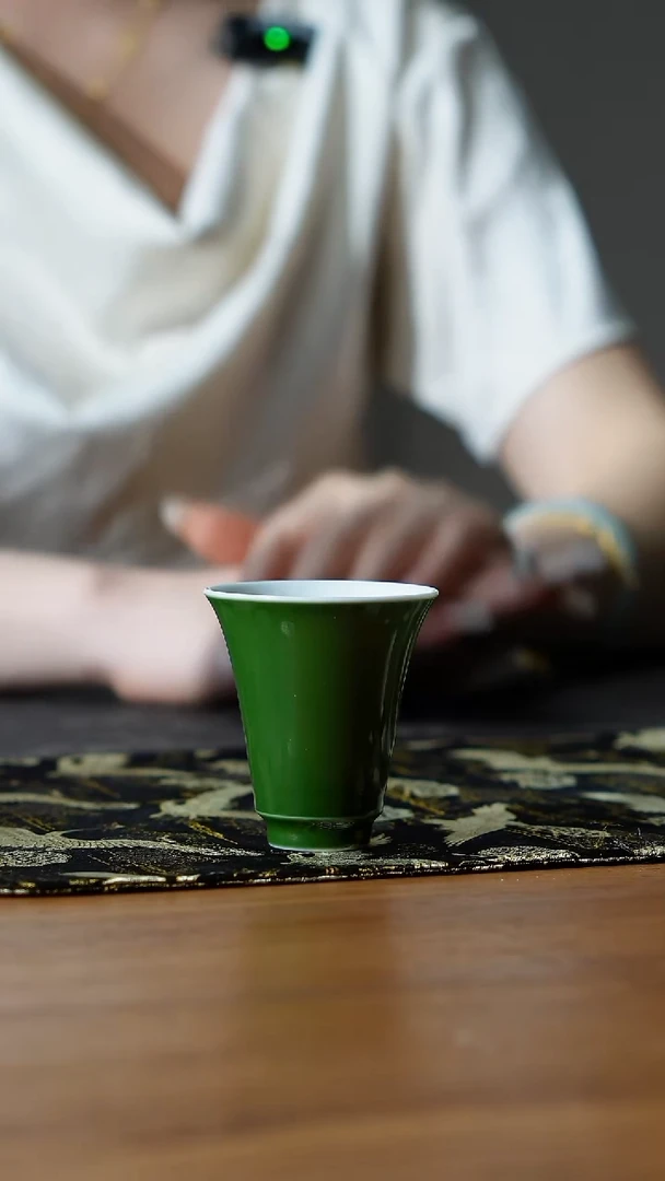 宁封柴窑颜色釉绿闻香杯